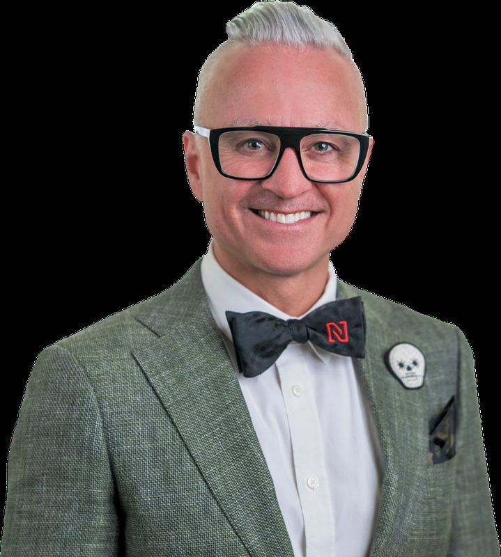 Dr. Joe Mehranfar, who performs the live All-on-4 surgical case attendees observe